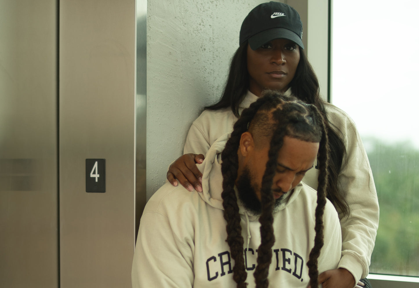 CRUCIFIED. HOODIE (SAND)