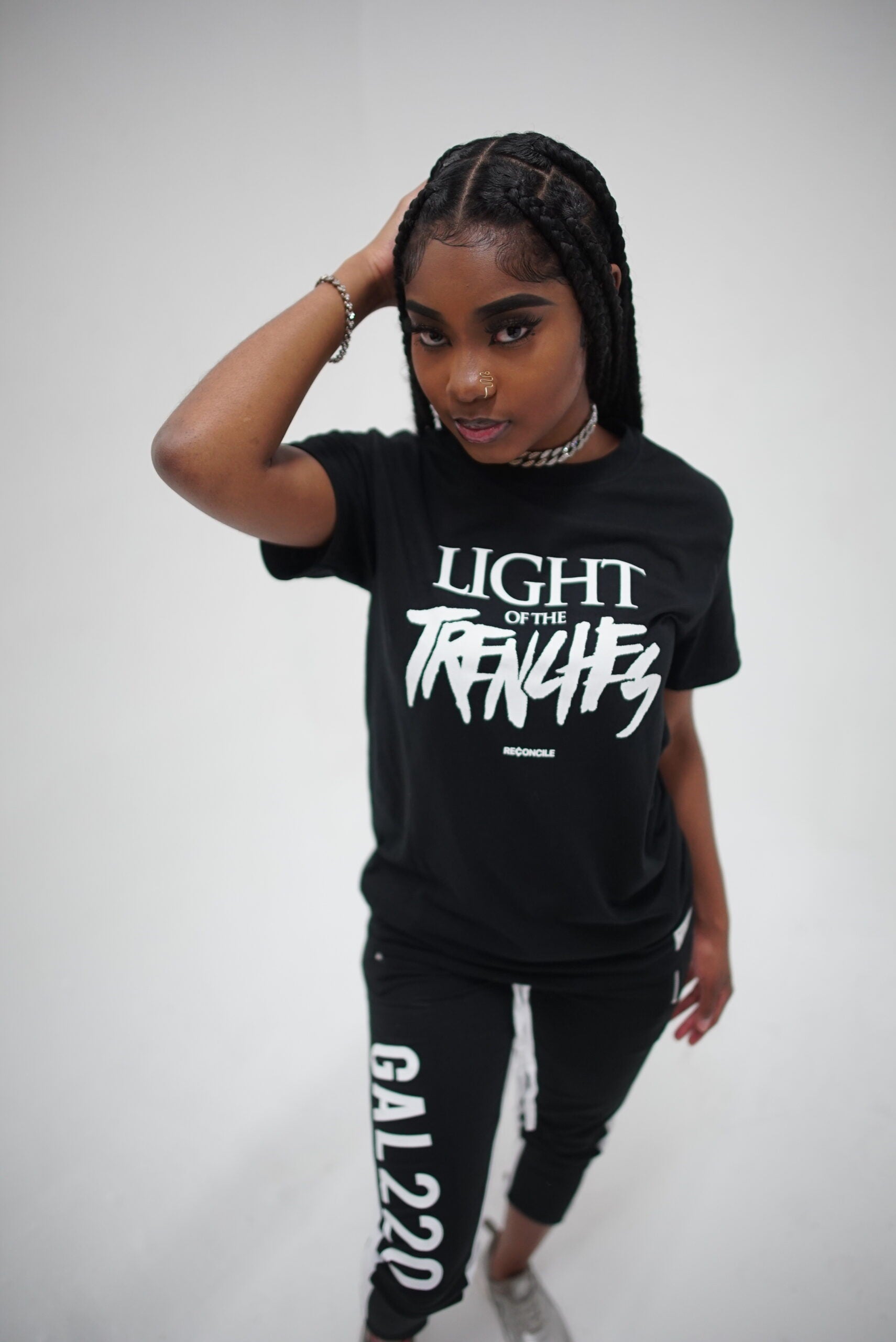 LIGHT OF THE TRENCHES TEE - BLACK